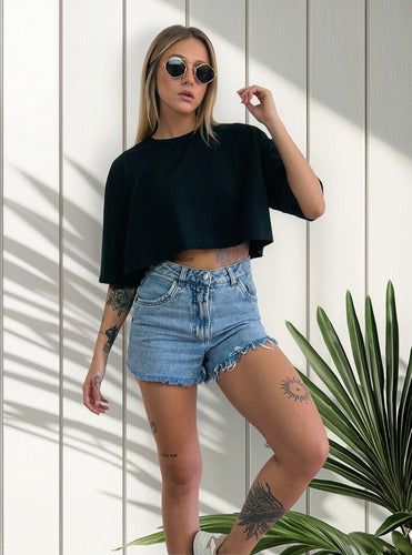Camiseta Cropped Oversized Aveloz- Preta