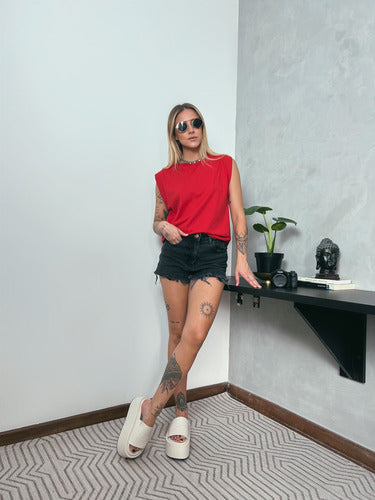 Camiseta Regata Básica Feminina Muscle Tee