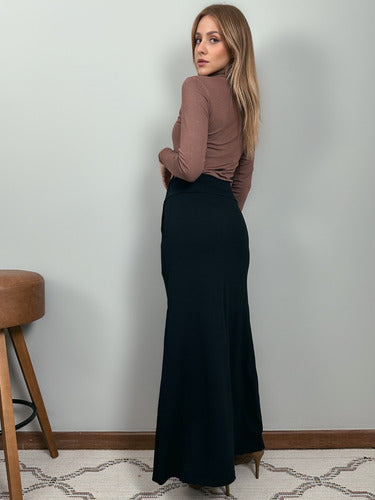 Blusa Manga Longa Gola Alta Segunda Pele Em Viscolycra-marro