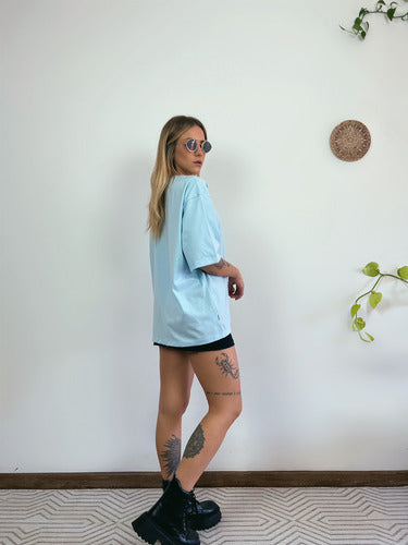 Camiseta Oversized Feminina Aveloz - Azul Claro