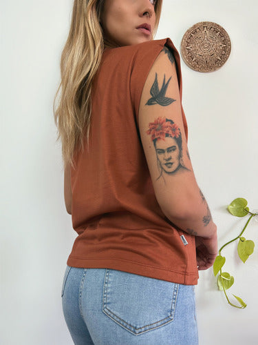 Camiseta Regata Básica Feminina Muscle Tee