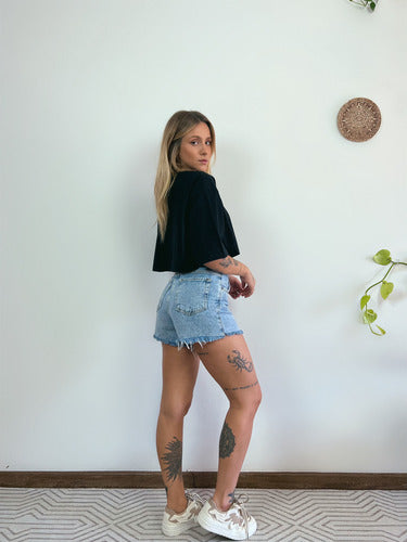 Camiseta Cropped Oversized Aveloz- Preta