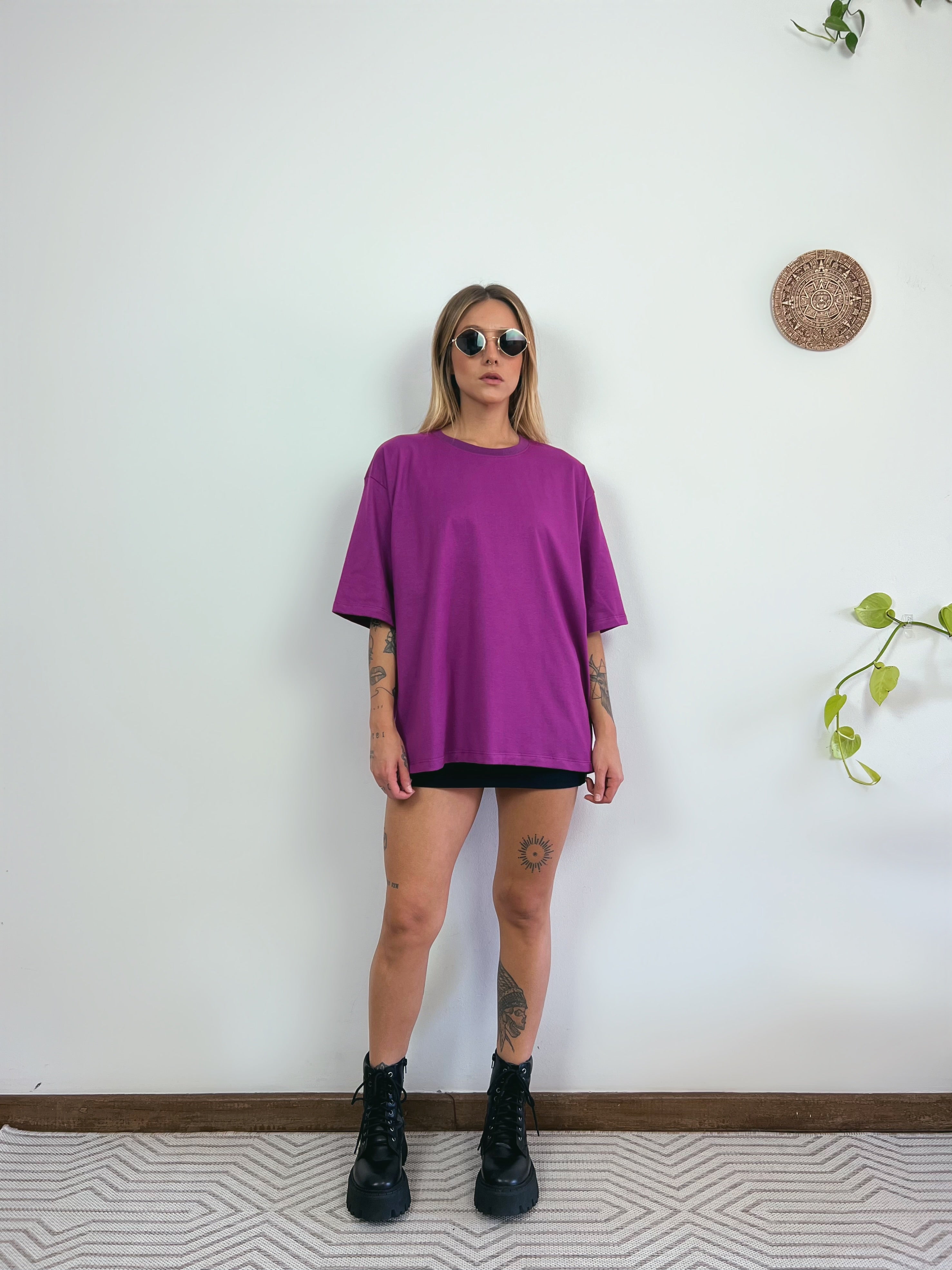Camiseta Oversized Feminina Aveloz - Roxa
