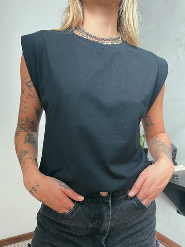 Camiseta Regata Básica Feminina Muscle Tee