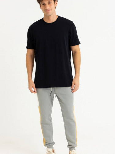 Camiseta Masculina Algodão Básica Preta