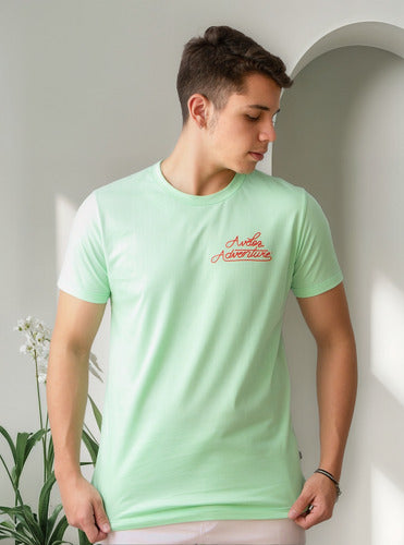 Camiseta Aveloz Adventure- Verde Claro