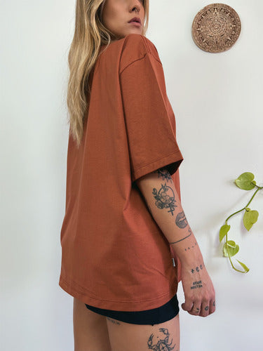 Camiseta Oversized Feminina Aveloz - Terracota