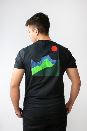 Camiseta Aveloz Adventure- Preta